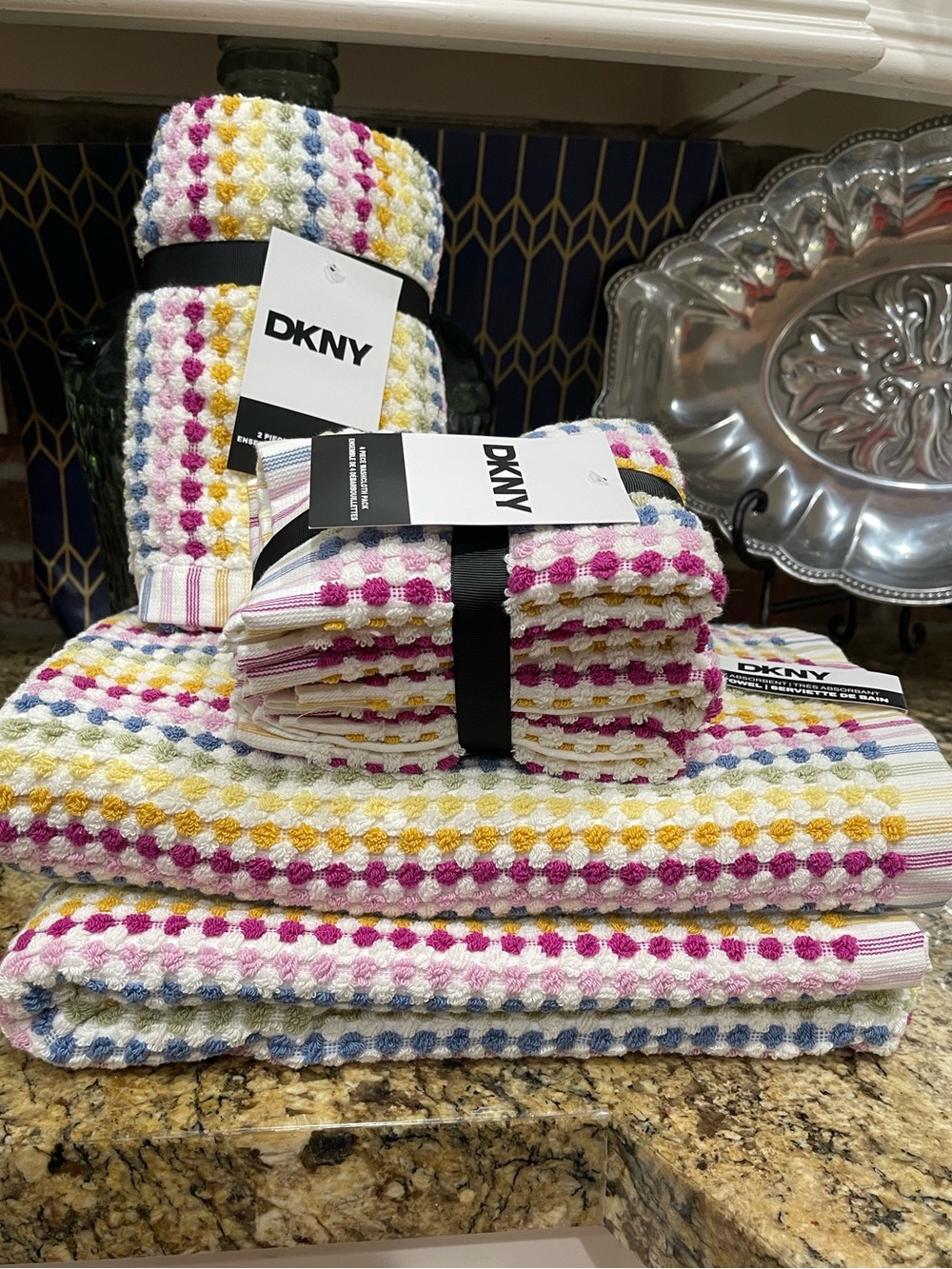 DKNY bath towel bundle - bath, hand and washcloths 100% Cotton colorful and soft